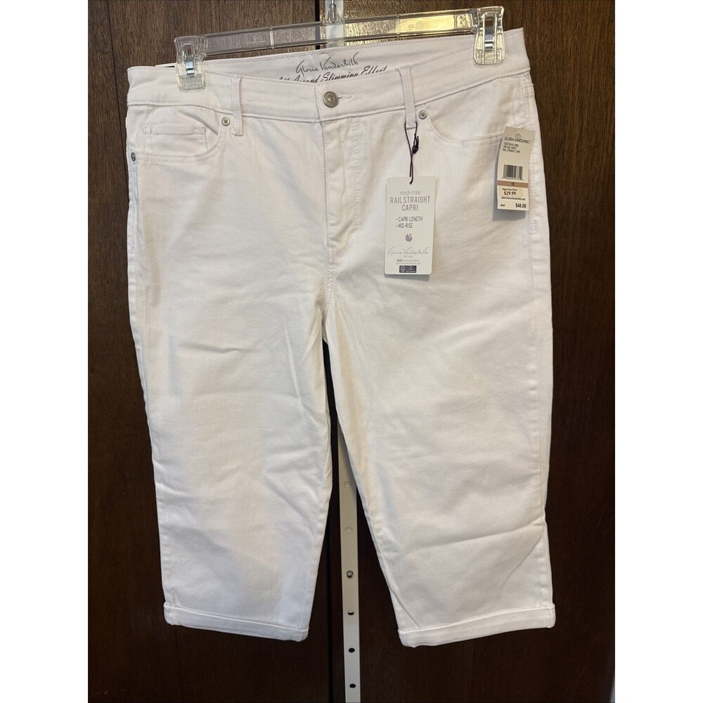 NWT Gloria Vanderbilt White Denim Rail Straight Mid Rise Capris Sz 12 Slimming